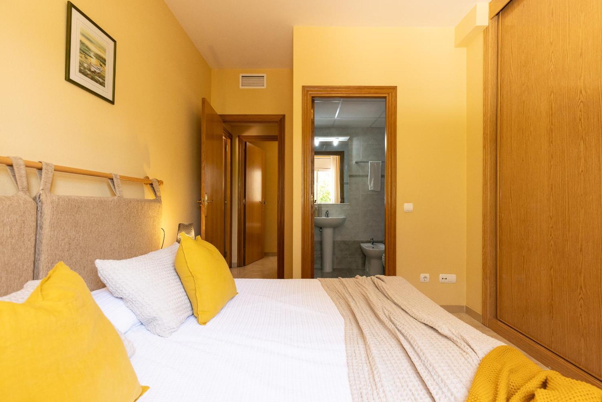 Uhc Golden Pineda Apartments La Pineda Cameră foto